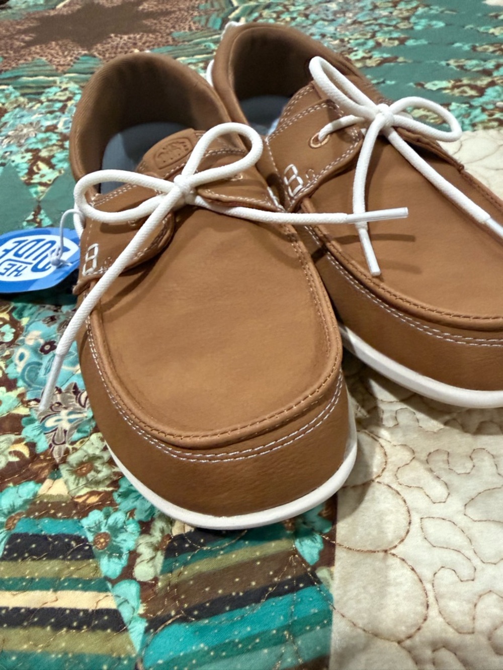 HEYDUDE Harbor Breeze Lo Classic boat shoe in a brown size 8
